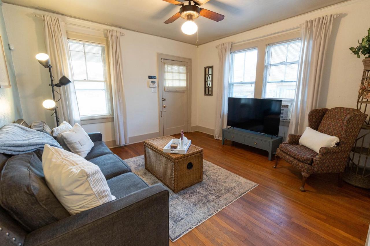 Villa Historic Revival Midtown Memphis Duplex 64 Yes Pets Fast Wifi Free Parking Esterno foto